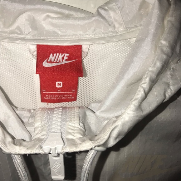Nike windbreaker - Picture 2 of 3